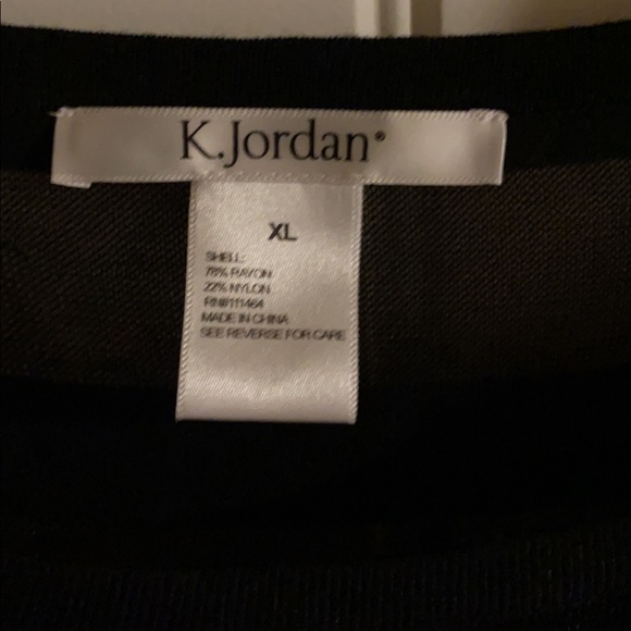 Black sweater with sheer paneling - Picture 4 of 8